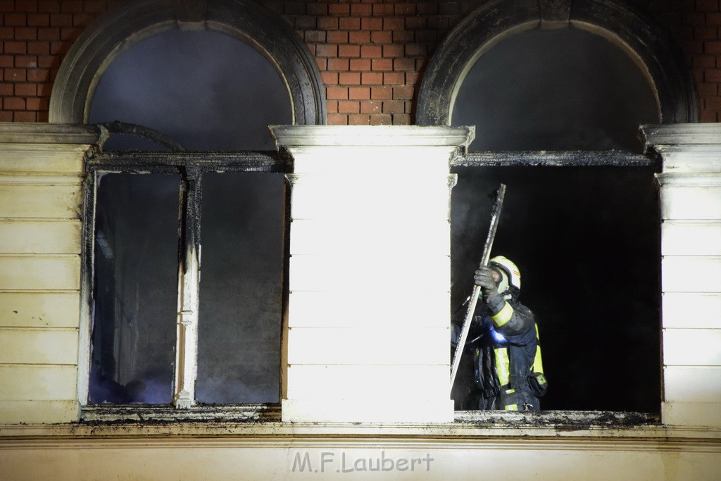 Feuer 2 Y Koeln Ehrenfeld Everhardtstr P176.JPG - Miklos Laubert